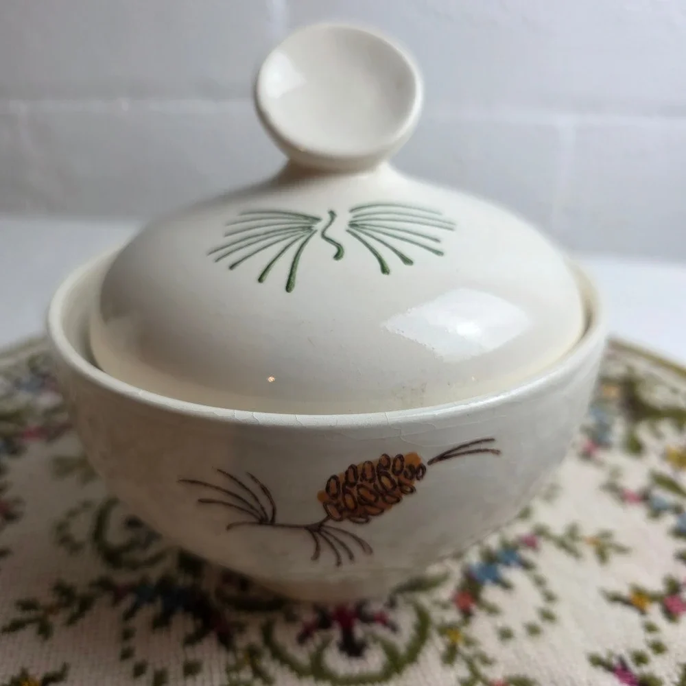 Vintage 1950s Stetson Marcrest Pine Cone Creamer Lidded Sugar Bowl Set MCM